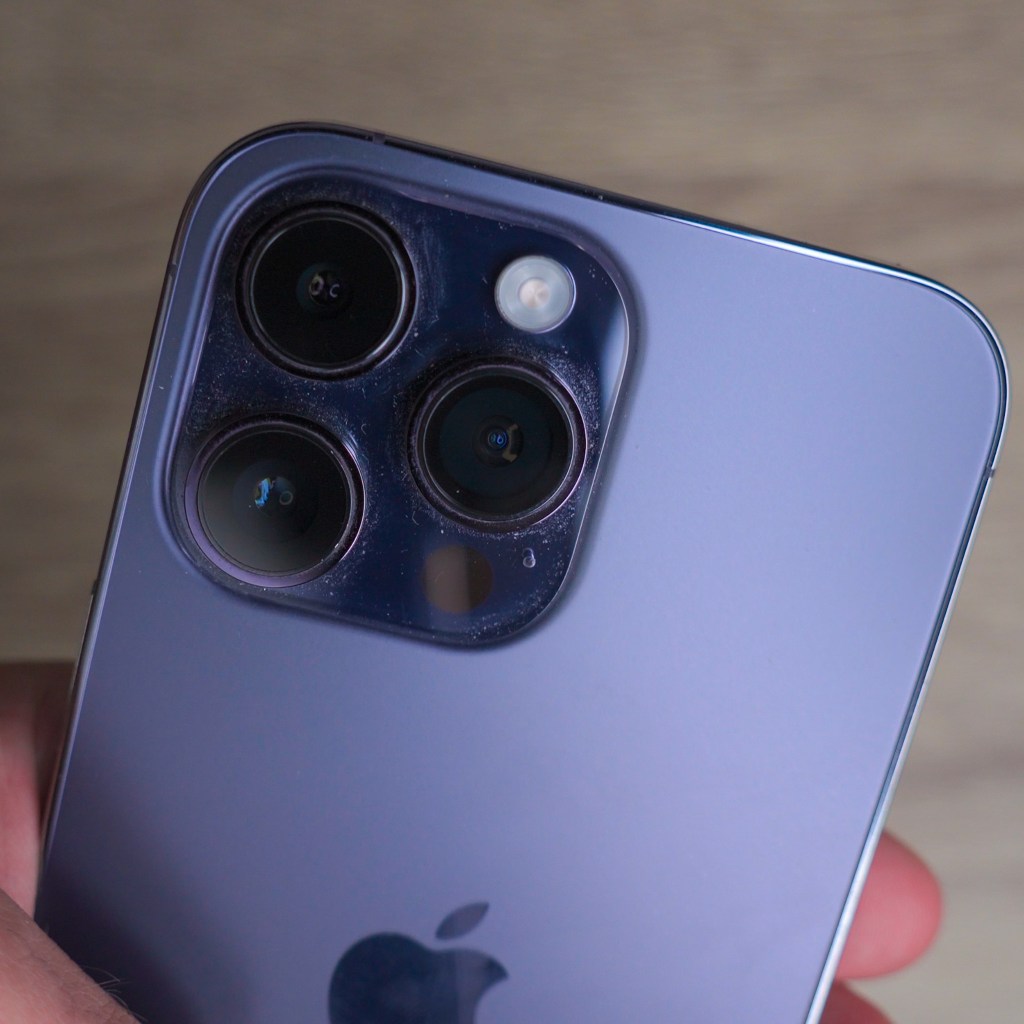 Best iPhone Camera Settings for UGC & Video Presenter&nbsp;Content